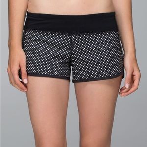 lululemon run times short